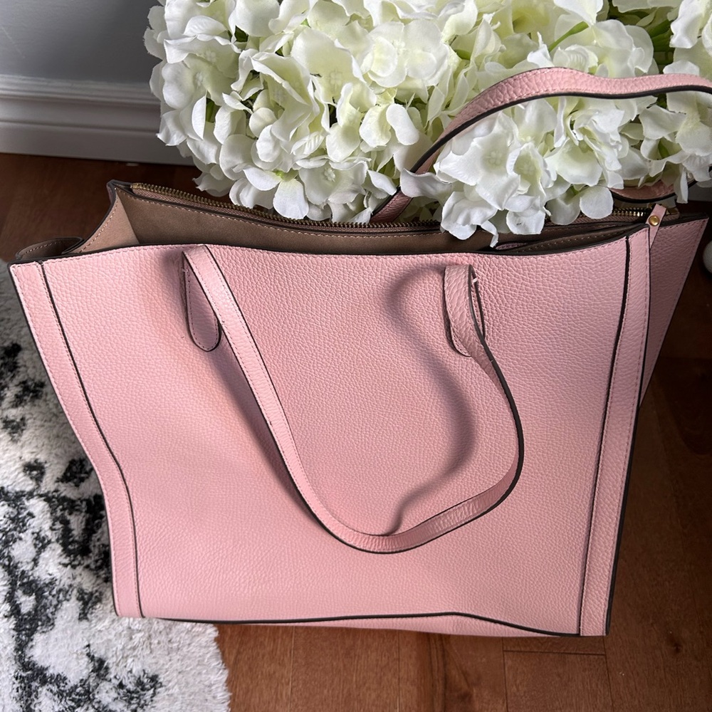 Banana Republic pink large tote bag.